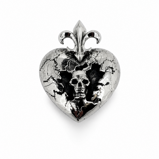 A&G Rock N Roll Couture Skull Heart Pendant